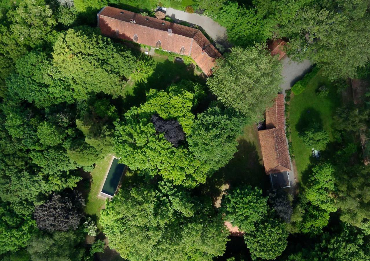 Domaine De Fresnoy Bed & Breakfast