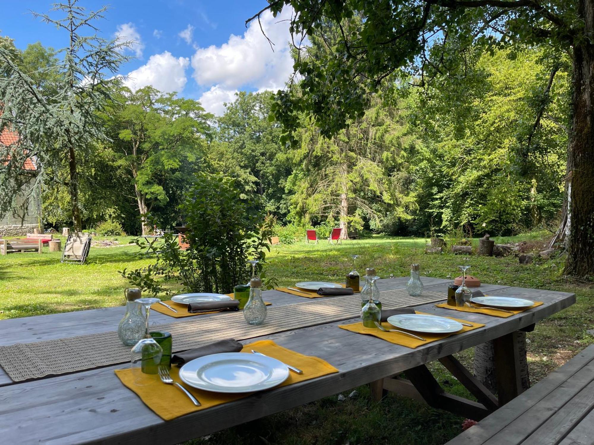 Domaine De Fresnoy Bed & Breakfast